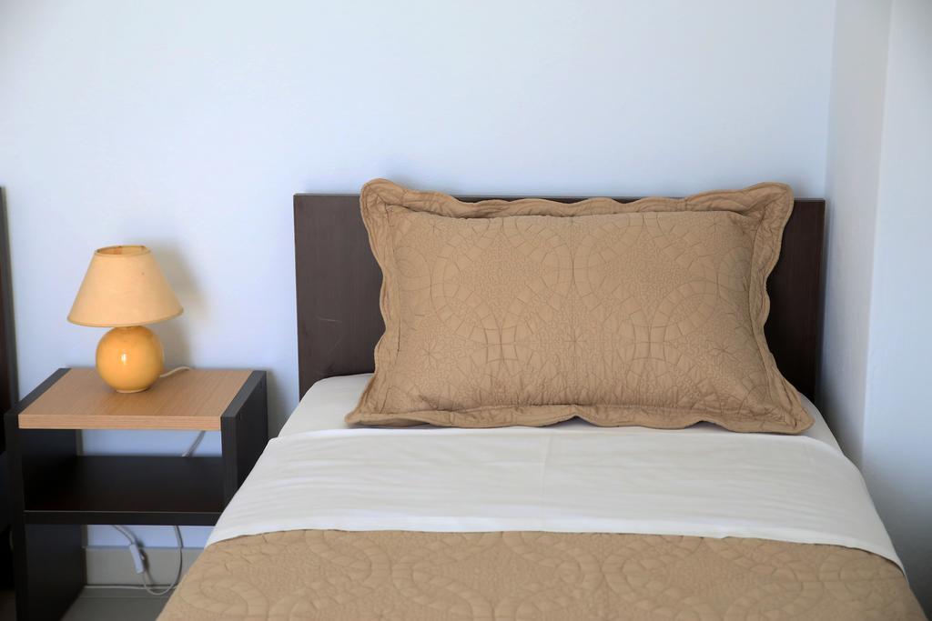 Vari Beach Hotel Екстериор снимка