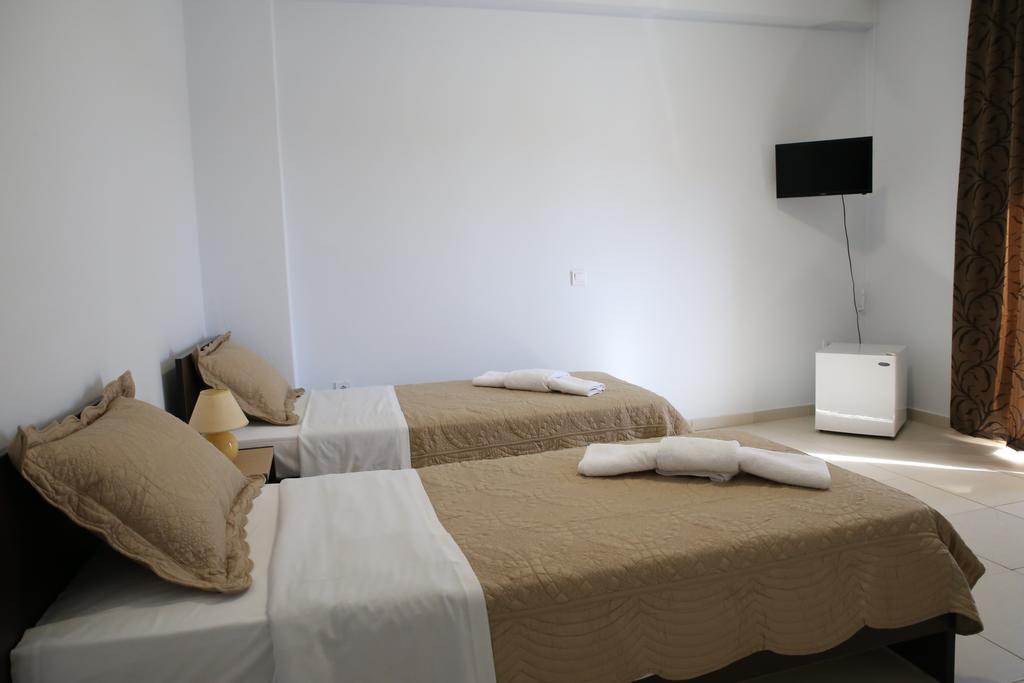 Vari Beach Hotel Екстериор снимка