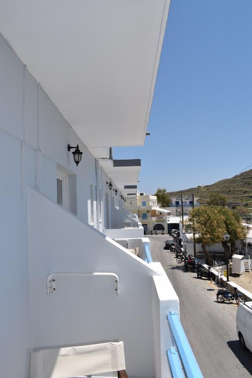 Vari Beach Hotel Екстериор снимка