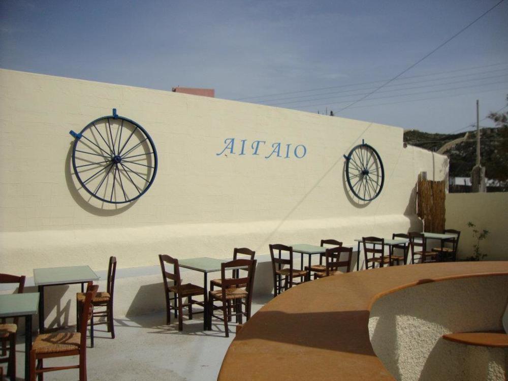 Vari Beach Hotel Екстериор снимка